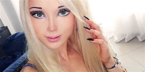 valeria lukyanova naked